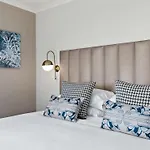 The Sebel Quay West Suites Sydney